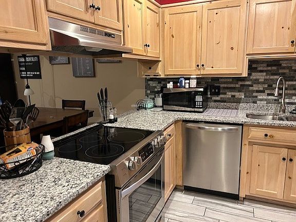 5th image of 2893 Fawnwood Cir