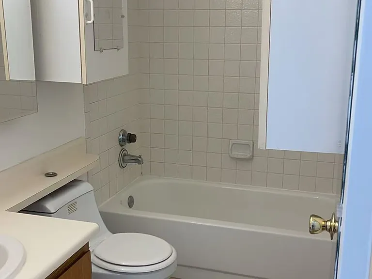 440 Elm Dr #103 — Photo 4