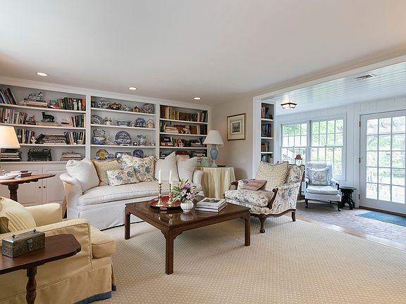 34 River Edge Farms Road