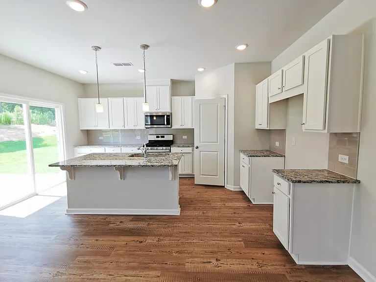 154 Green Love Ln — Photo 9