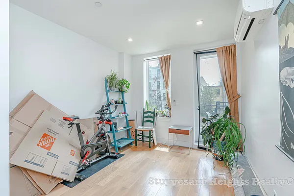 Rented by Stuyvesant Heights Realty Corp | media 21