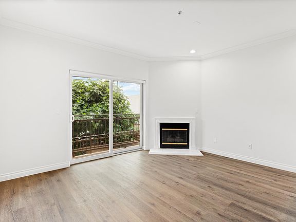 3rd image of 2335 S Bentley Ave APT 106