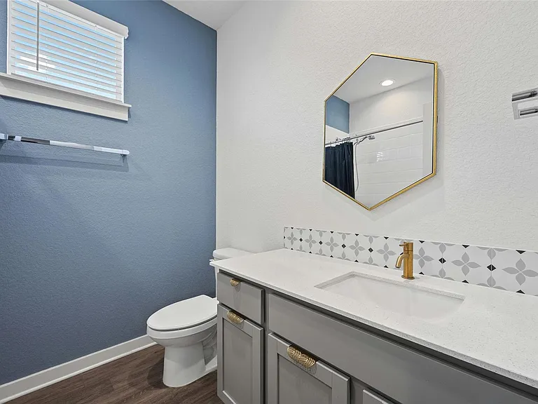 141 Parryi Cv — Photo 32