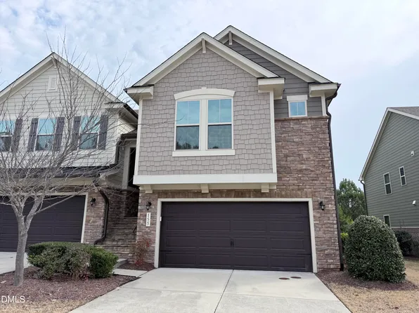 155 Alamosa Pl, Cary, NC 27519