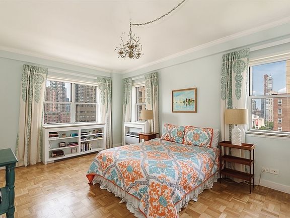 5th image of 345 W 58th St APT 14M