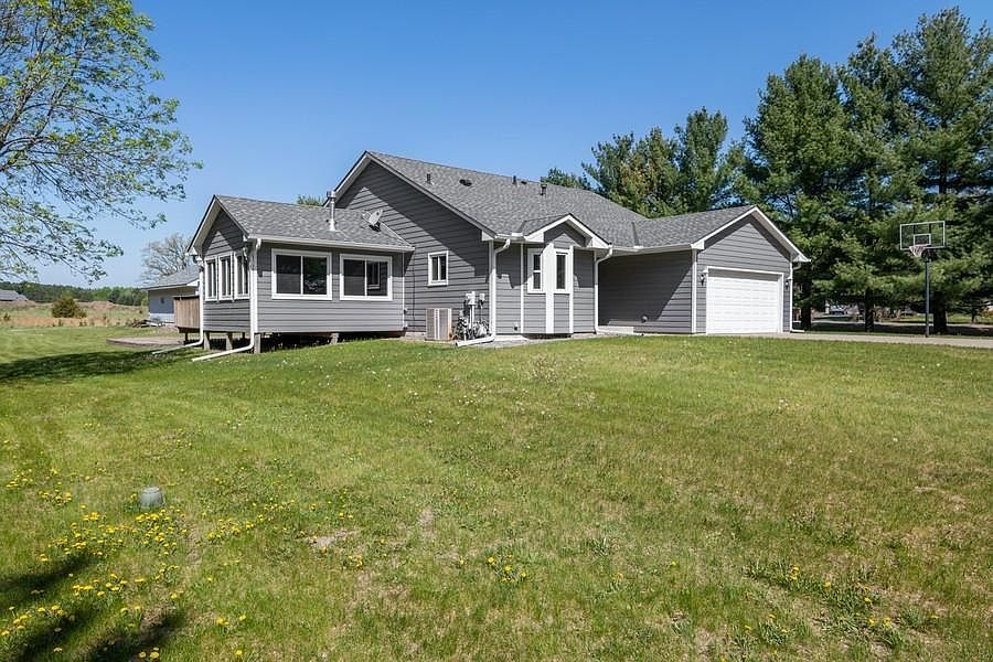 25682 142nd St NW, Zimmerman, MN 55398 Zillow