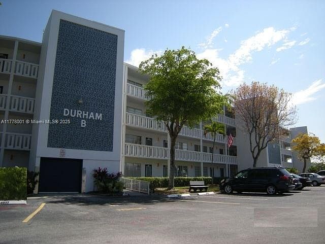 2nd image of 2031 Durham Cir #B