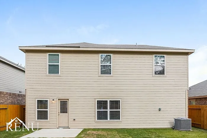10422 Sweetwater Creek Dr — Photo 23