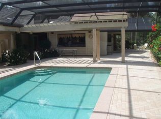 368 Edgemere Way N, Naples, FL 34105