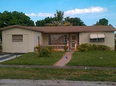 1st image of 3900 NW 46th Ave