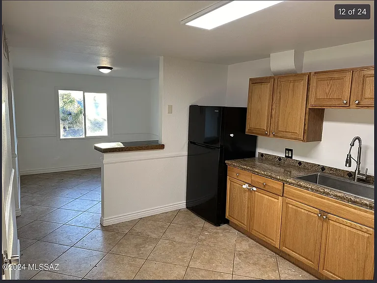 1025 S Van Buren Ave — Photo 8