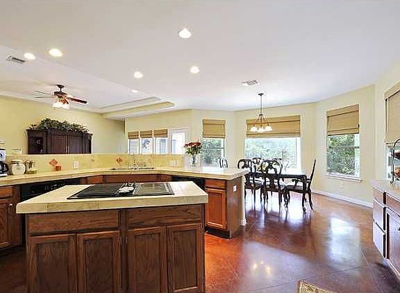 4th image of 2601 San Juan Dr
