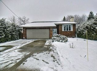 2168 Boyer Rd, Ottawa, ON K1C1R4