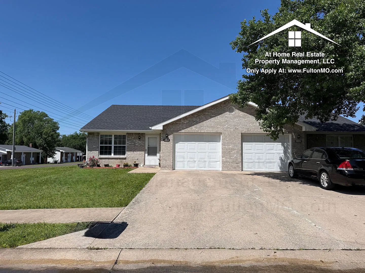 Gates Boulevard 26012603 Duplex — Photo 1