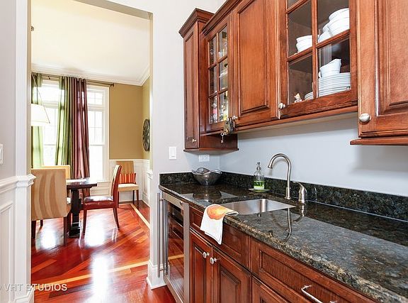 5th image of 237 S Prospect Ave