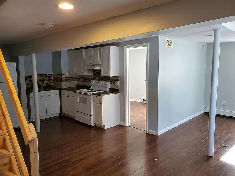 51 E Main St #1 — Photo 6