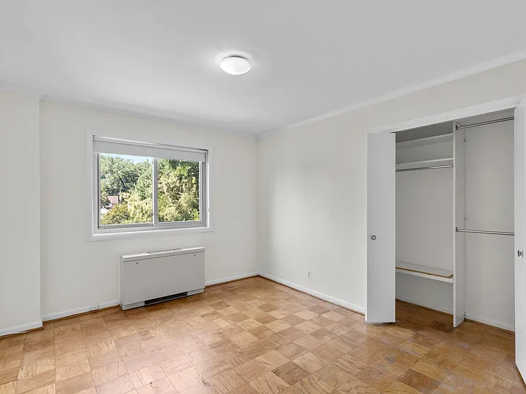 4570 Macarthur Blvd NW #107 — Photo 11