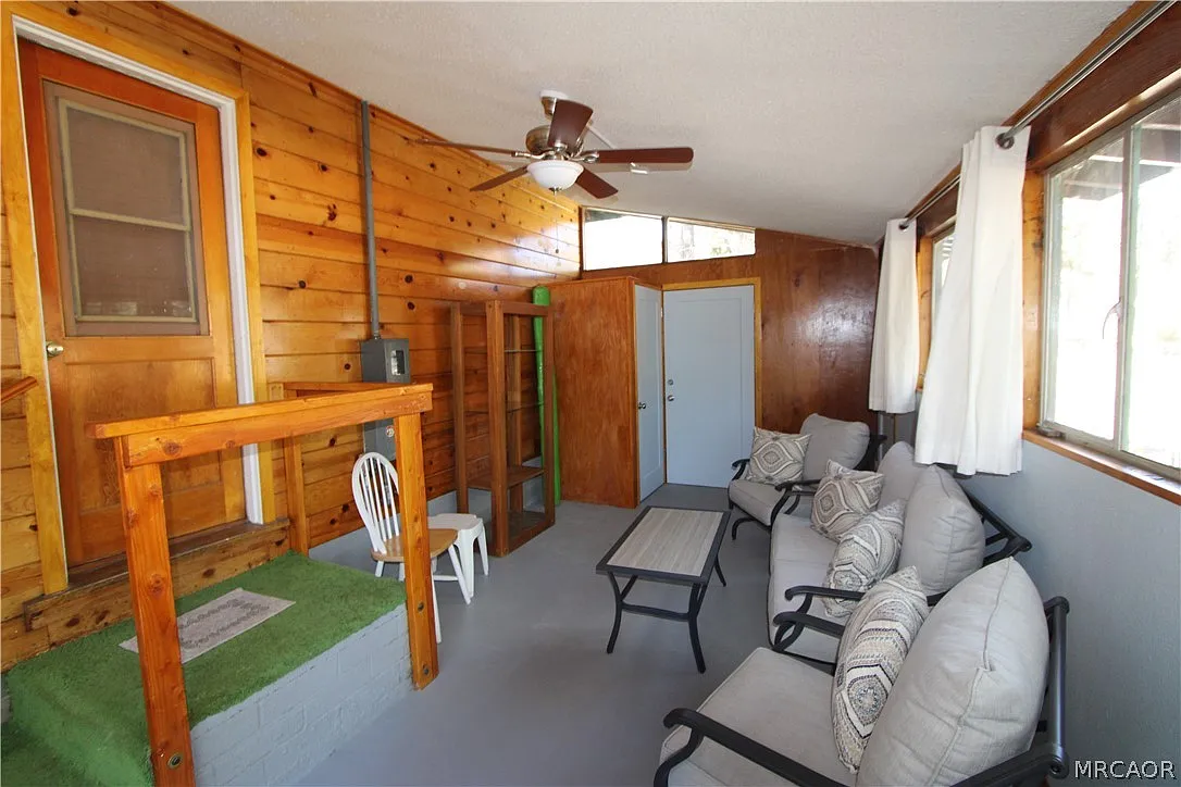 1 bed, 1.0 bath, 995 sqft, $1,600 — Photo 4