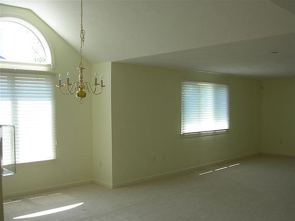 3rd image of 18 Portside Drive #151