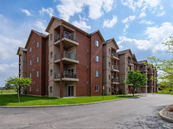 2650 Sandwich West Pkwy #406, Lasalle, ON N9H 0A7
