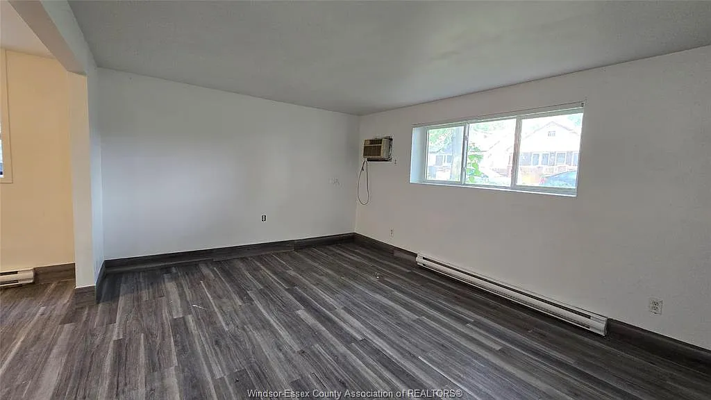 Studio, $1,500 — Photo 2