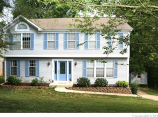 7732 Batavia Ln, Charlotte, NC 28213