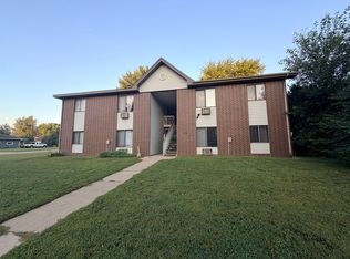 402-404 Mueller St #10, Holstein, IA 51025