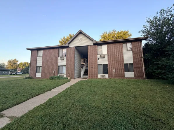 Holstein Property Group - 402-404 Mueller St, 402-404 Mueller St #10, Holstein, IA 51025