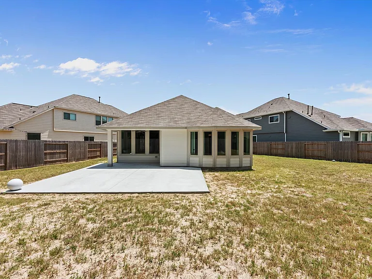 2901 Yaupon Grove Ln — Photo 30