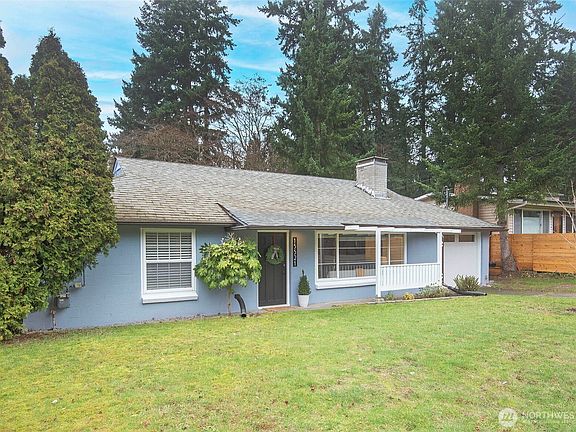 2nd image of 15521 Ashworth Avenue N
