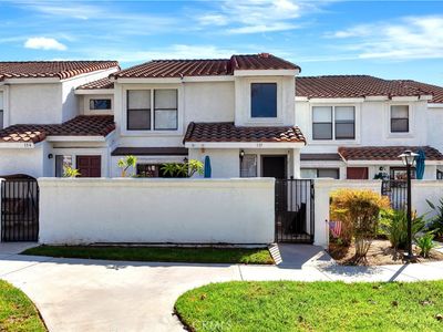 9765 Alburtis Ave APT 135, Santa Fe Springs, CA, 90670