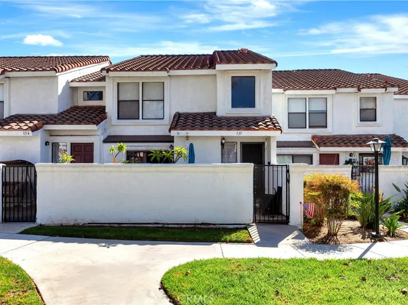 9765 Alburtis Ave APT 135, Santa Fe Springs, CA 90670