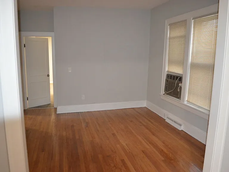 113 15th St #1 — Photo 12