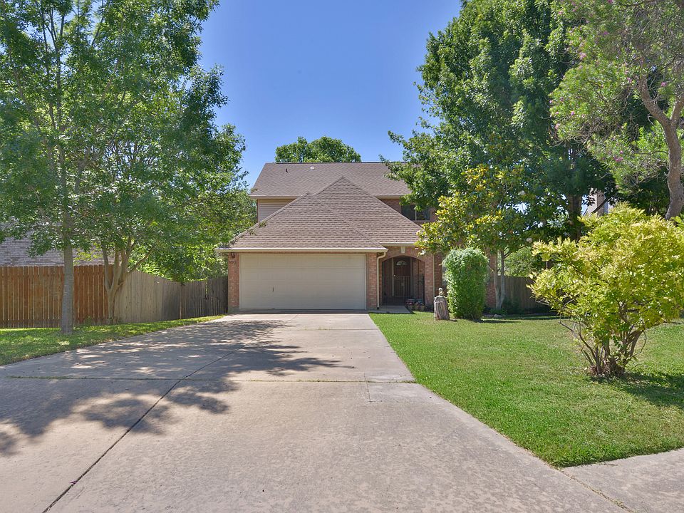 1st image of 11015 Oaktree Park