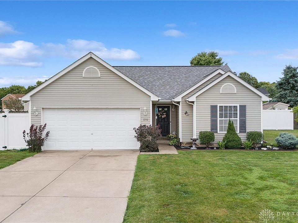 1st image of 7252 Pinewood Dr