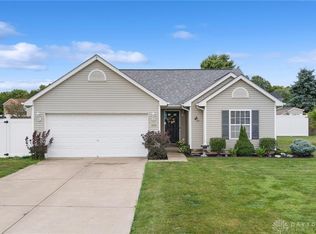 7252 Pinewood Dr, Carlisle, OH 45005