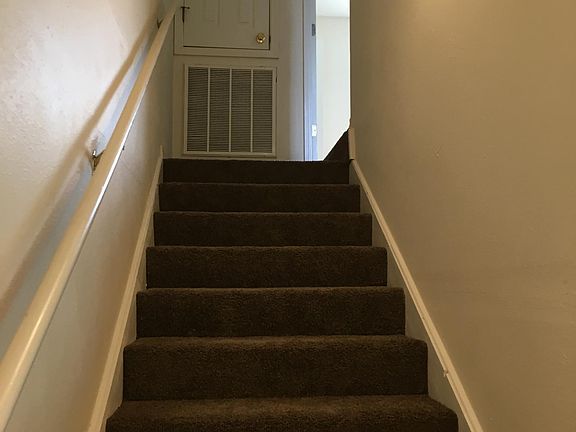 5th image of 14381 Whitney Dr