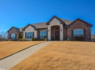 3233 Falling Water Rd, Sherwood, AR 72120