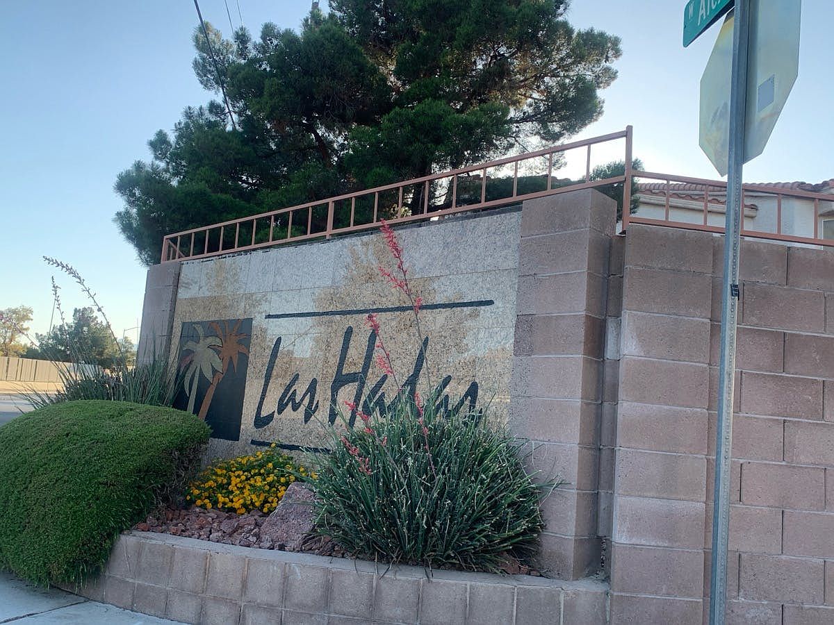 4041 Castle Cove Dr, Las Vegas, NV 89108 Zillow