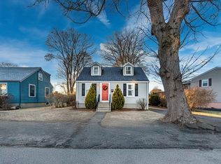 8 Longview Ter, Beverly, MA 01915