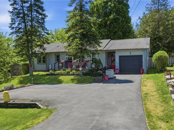 925 State Highway 6, Flamborough, ON L8N 2Z7