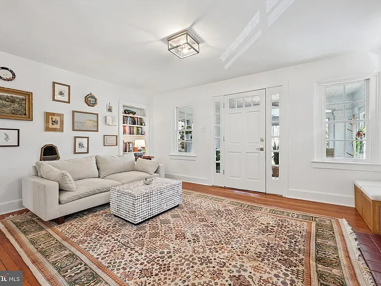 232 Forrest Ave — Photo 18
