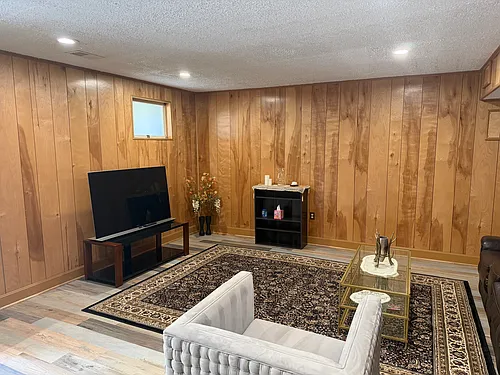 7428 Mason Ln Photo 1