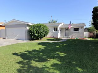 2854 W Academy Ave, Anaheim, CA 92804