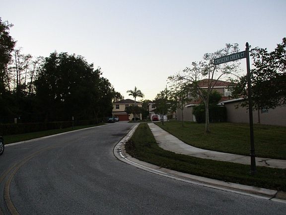 5th image of 3999 Crescent Creek Ct