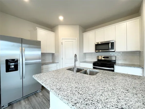 3622 Sweet Watermelon Ln, Buda, TX 78610