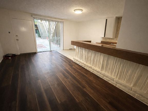 2nd image of 1760 Redondo Ave APT 5