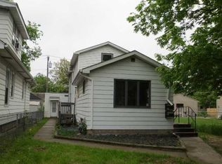 858 Sims Ave, Saint Paul, MN 55106