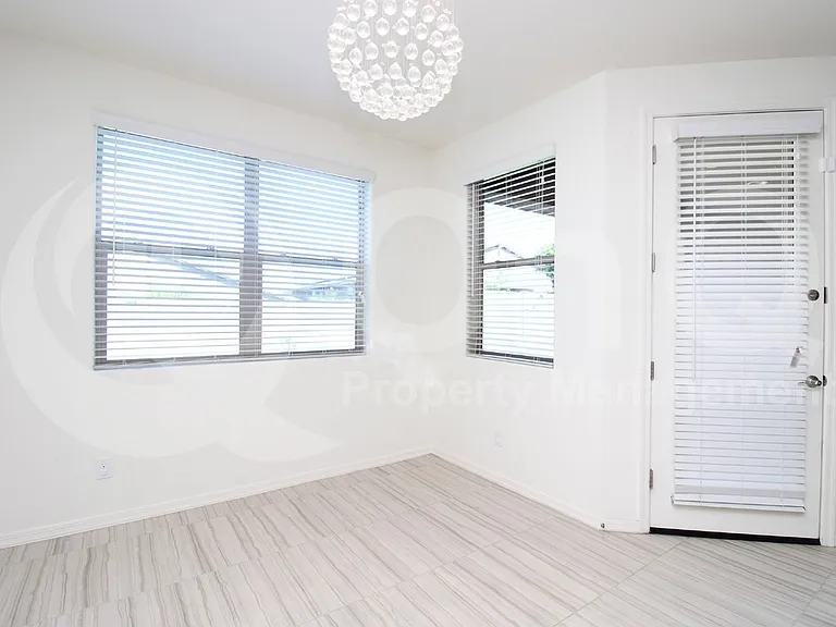 3012 W Tumbleweed Dr — Photo 5