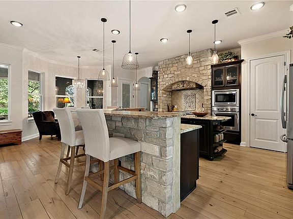 4th image of 3474 Tuscany Dr